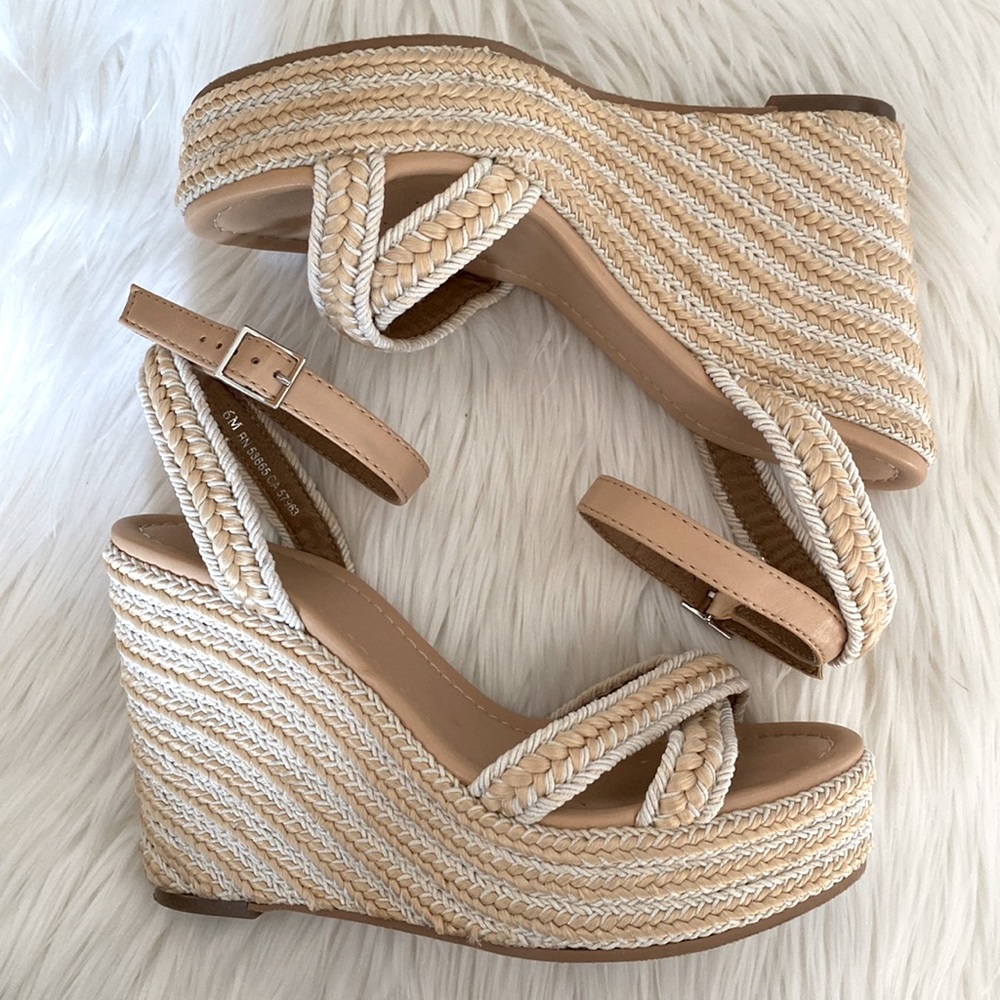 BP. Gabbi woven wedges